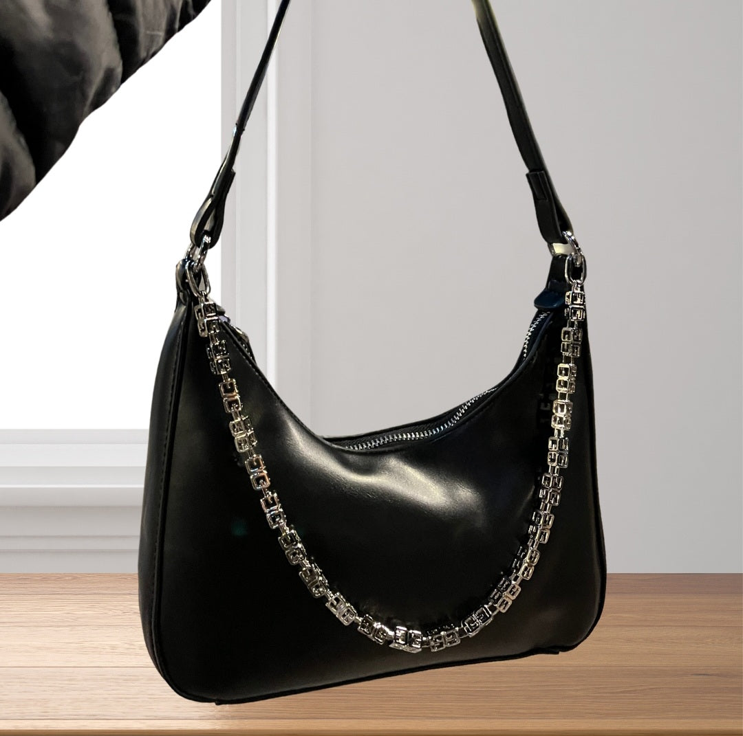 The Velora Chain Shoulder Bag, Black