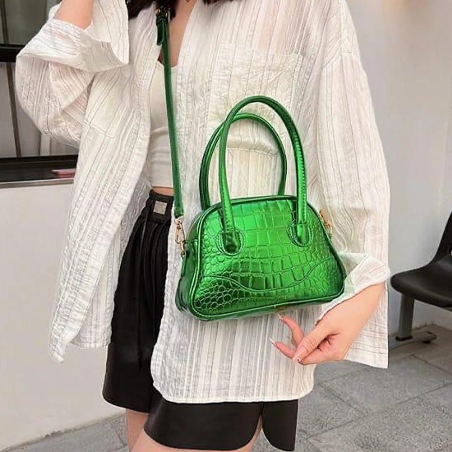Shimmer & Shine Sling Bag, Green