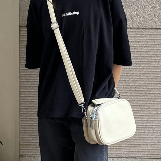 The Urban Compartment Sling, White