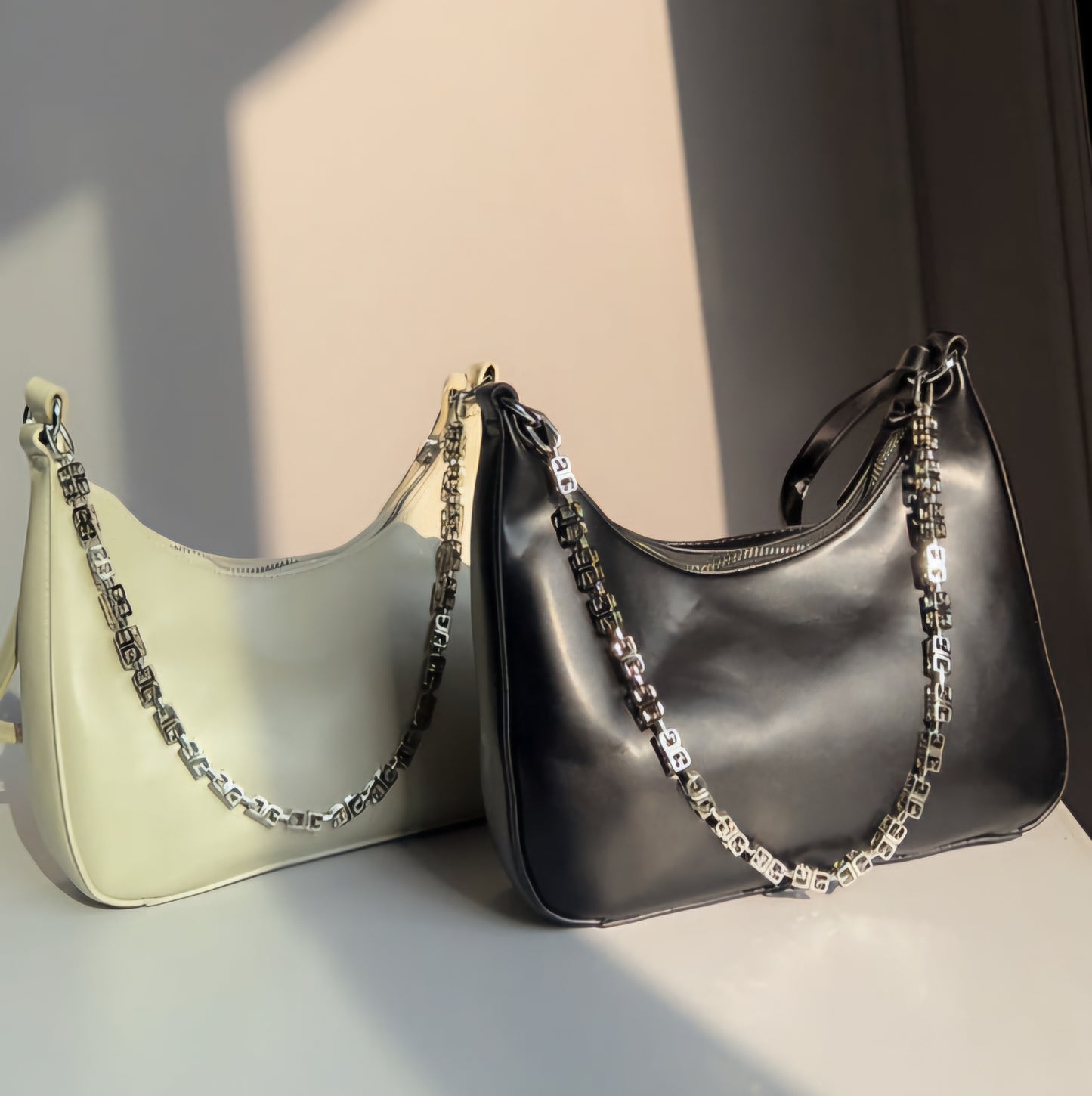 The Velora Chain Shoulder Bag, Black